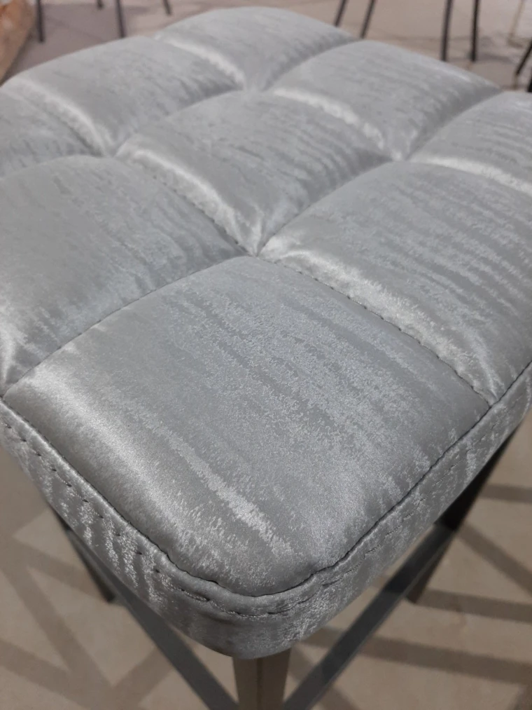 Полубарный табурет Камелот / Графит/Бенгал Серый